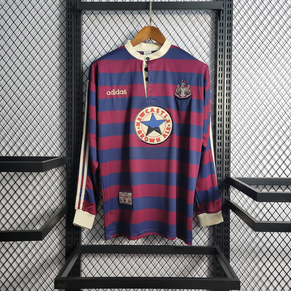 Camisa Retrô do Newcastle 1995/1996 - Manga Longa