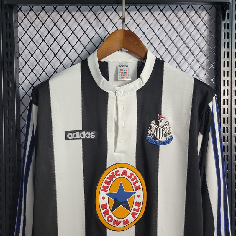 Camisa Retrô do Newcastle 1997/1999 - Manga Longa