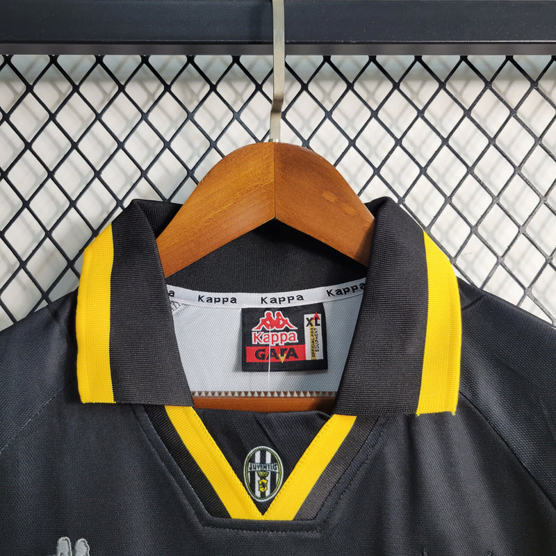 Camisa Retrô da Juventus 1995/1997