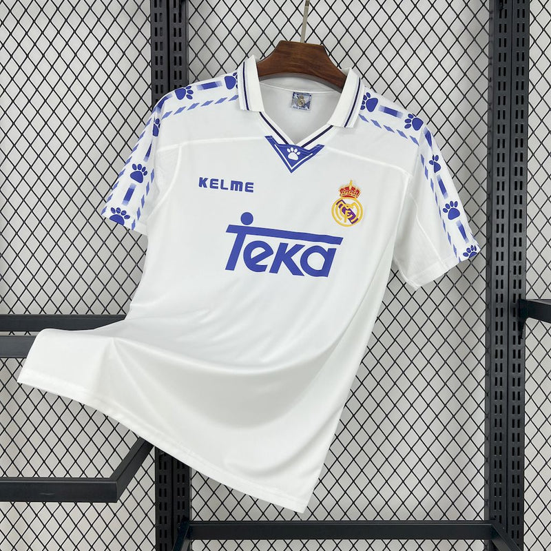 Camisa Retrô do Real Madrid 1996/1997