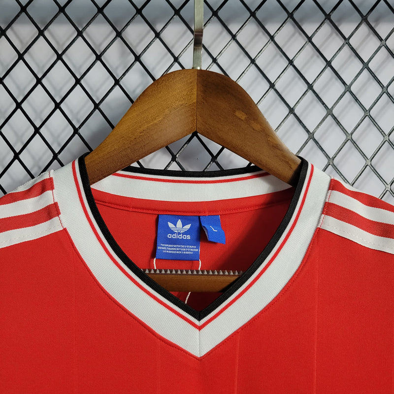 Camisa Retrô do Manchester United 1984