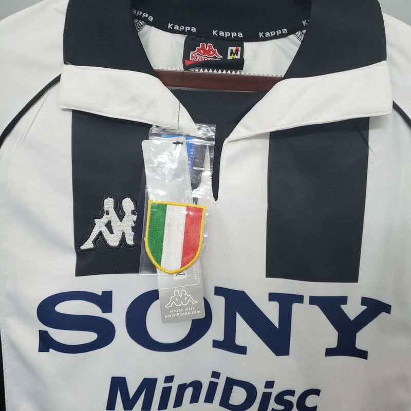 Camisa Retrõ da Juventus 1997/1998