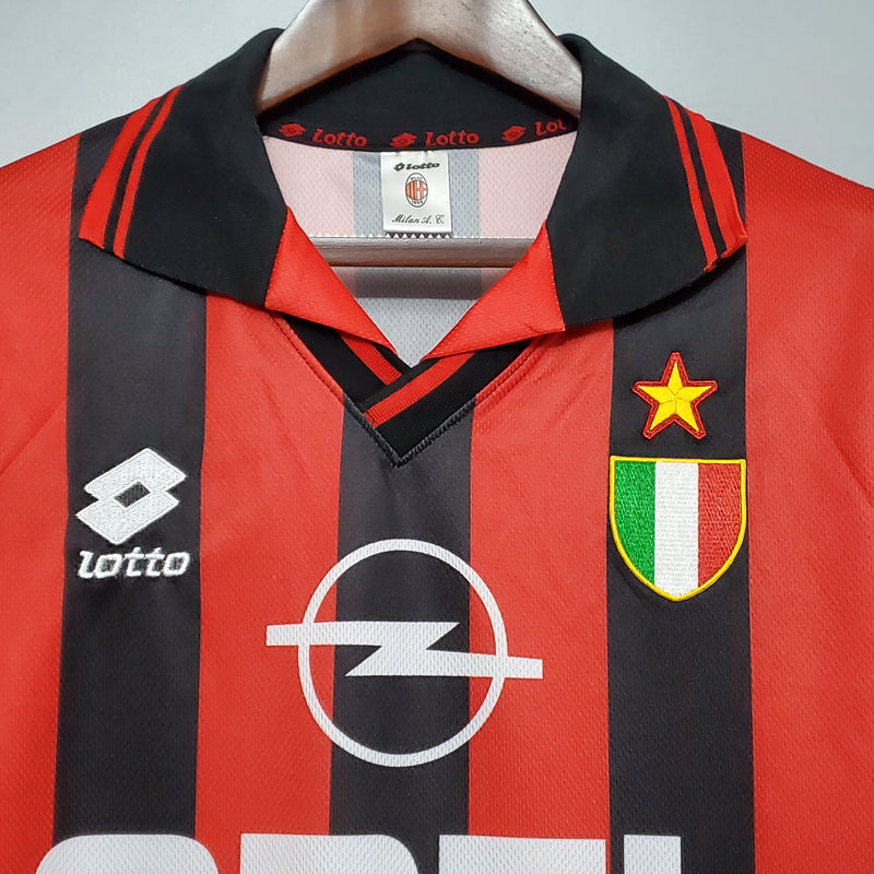 Camisa Retrô do Milan 1996/1997