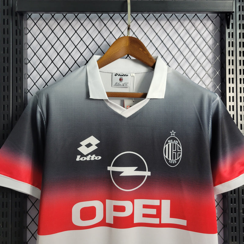 Camisa Retrô do Milan 1995/1996 - Treino