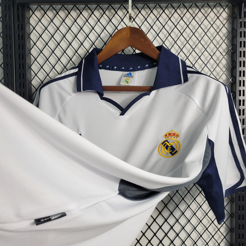 Camisa Retrô do Real Madrid 2000/2001 - Versão Retrô