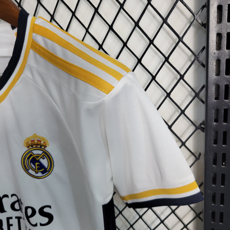 Conjunto Infantil Oficial do Real Madrid 23/24 - Kids