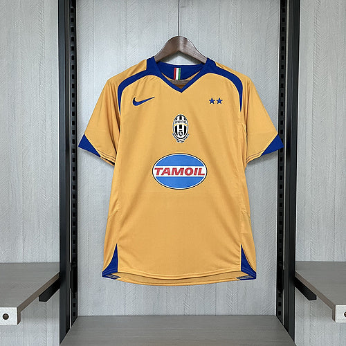 Camisa Retrô da Juventus 2005/2006 - Versão Retrô