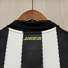 Camisa Retrô da Juventus 2011/2012 - Versão Retrô