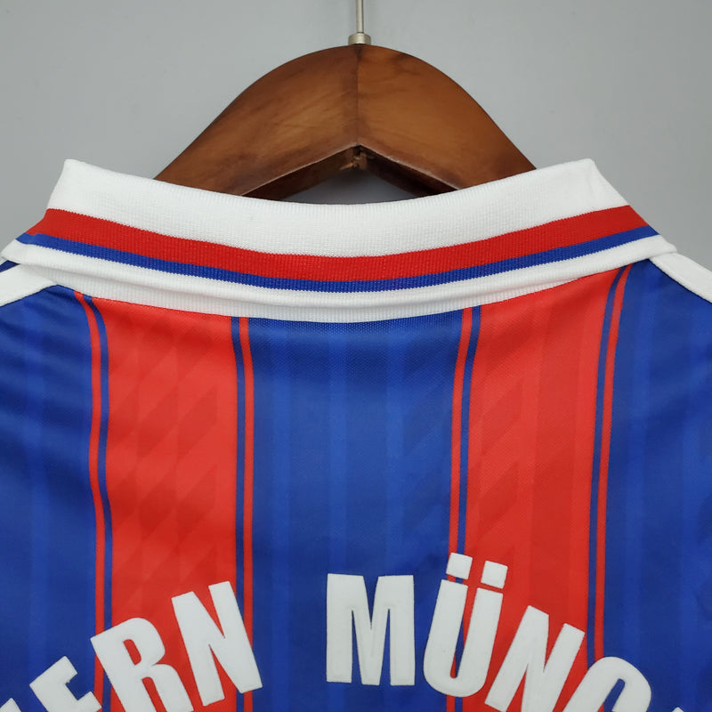 Camisa Retrô do Bayern de Munique 1995/1997