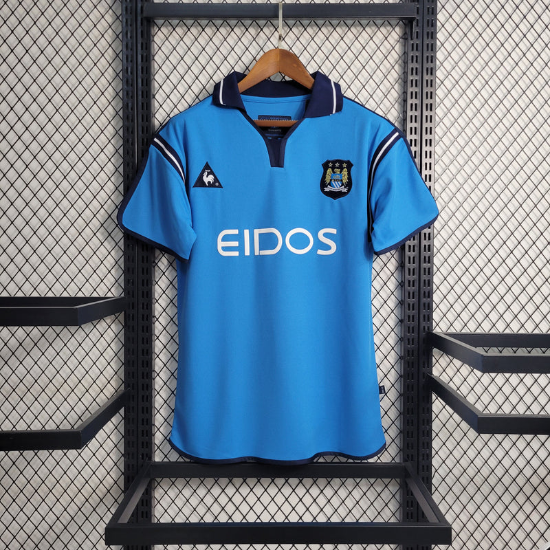 Camisa Retrô do Manchester City 2001/2002