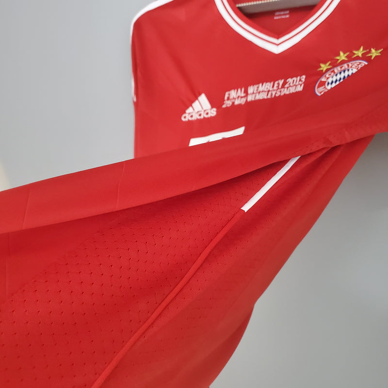 Camisa Retrô do Bayern de Munique 2013/2014