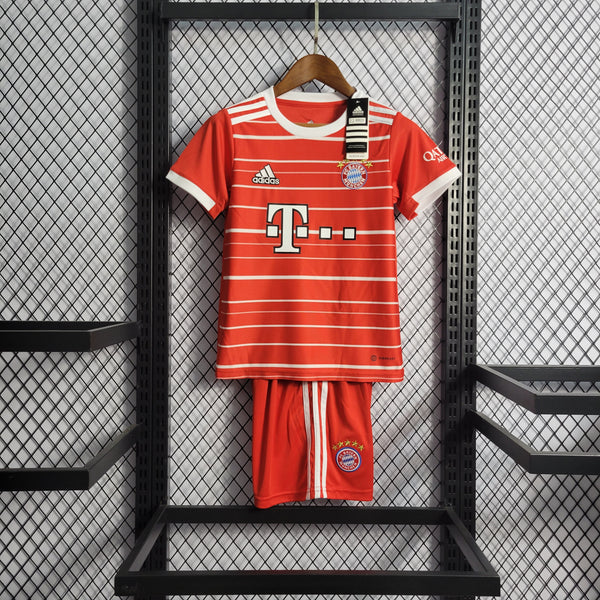 Conjunto Oficial do Bayern de Munique 22/23 - Kids