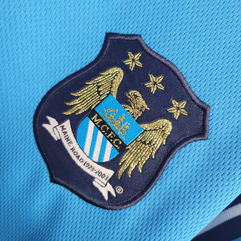 Camisa Retrô do Manchester City 2001/2002