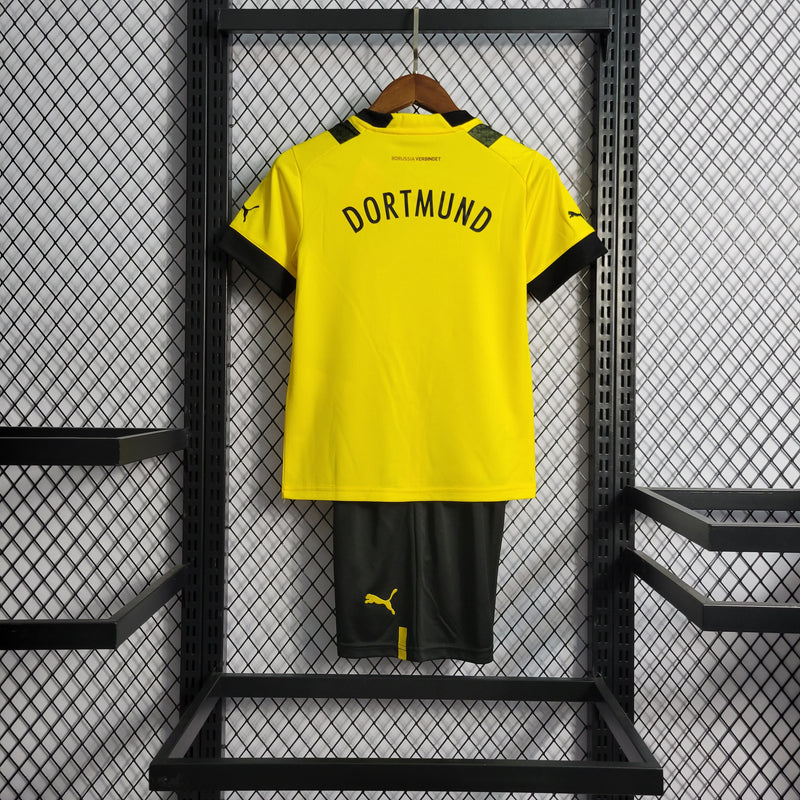 Conjunto Infantil Oficial do Borussia Dortmound 22/23 - Kids