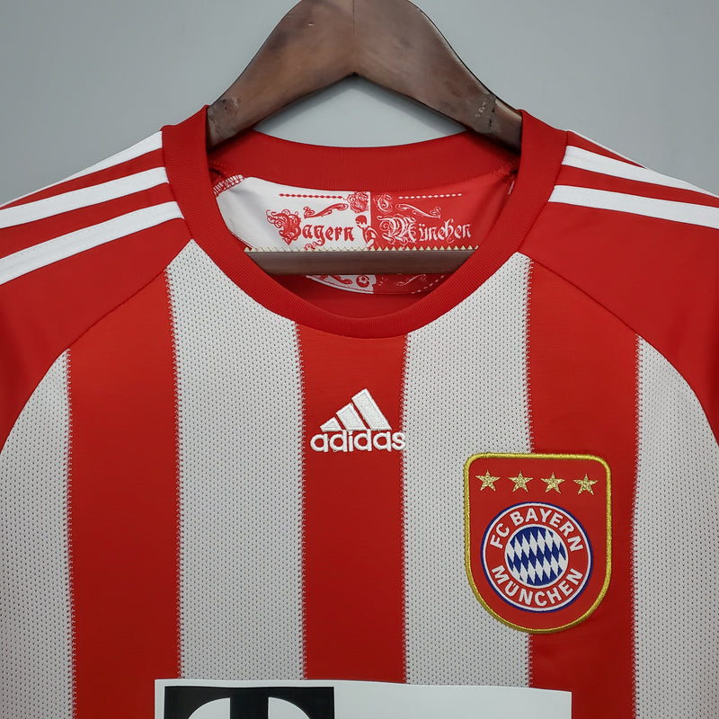 Camisa Retrô do Bayern de Munique 2010/2011