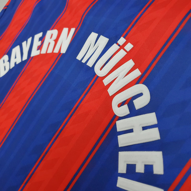 Camisa Retrô do Bayern de Munique 1995/1997